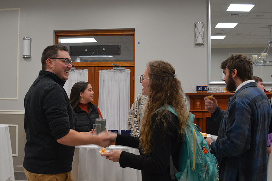 Keystone students connect with alumni for networking mixer